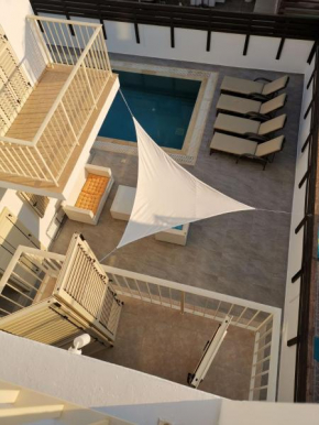 Anna's Seaview Villa